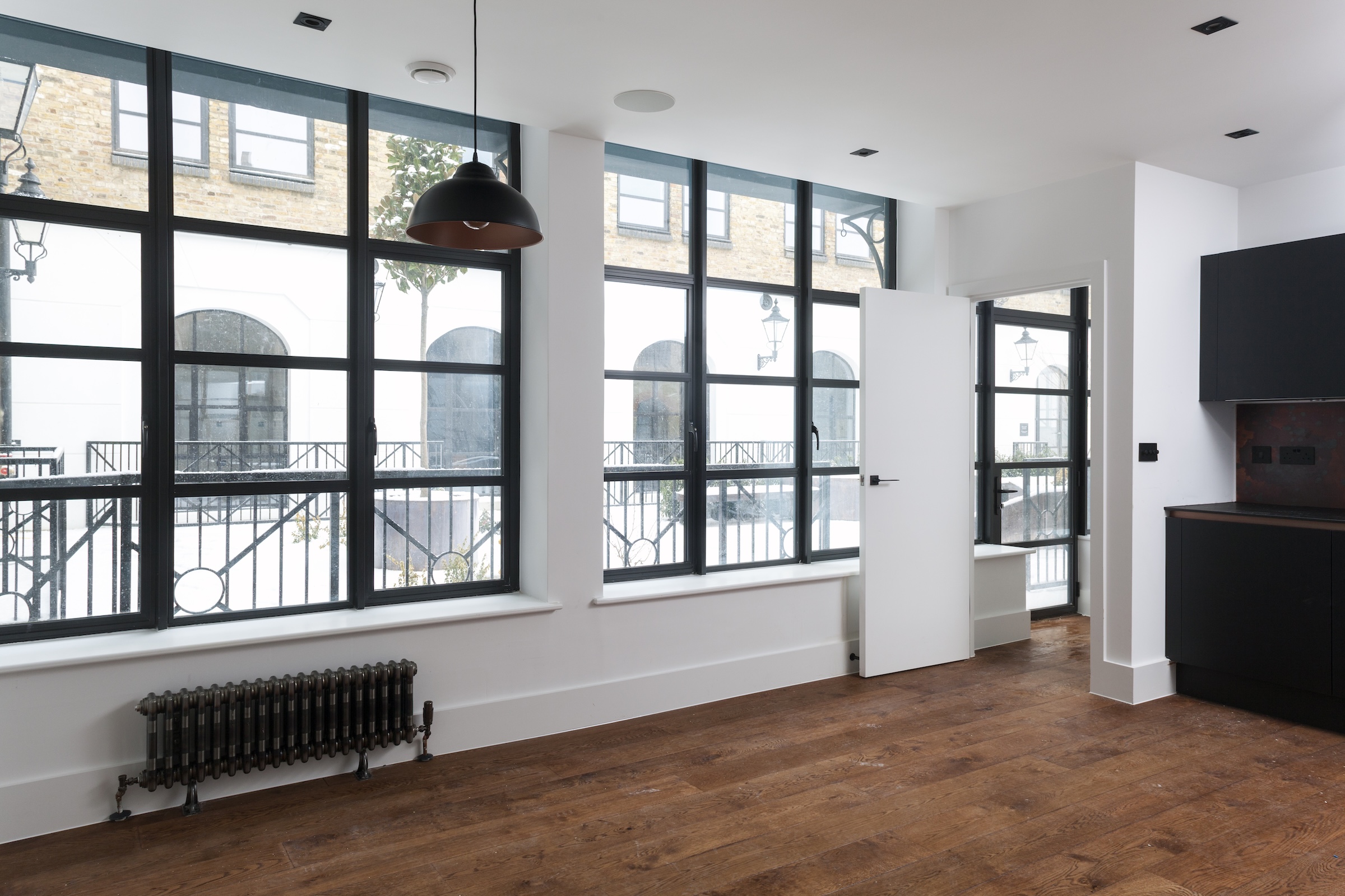 Smart Systems Aluminium